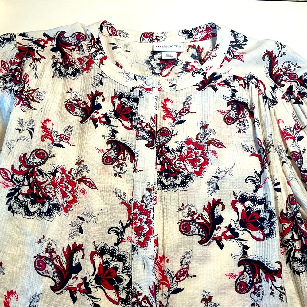 NWT Liz Claiborne Blouse Tunic Navy Paisley. Size XXL